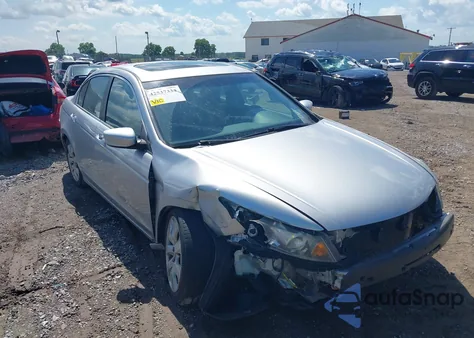 2010 Honda Accord 2.4 Ex from USA, damaged, VIN 1HGCP2F72AA087115